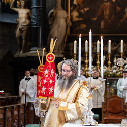 Priesterweihe Byzantinischer Ritus im Stephansdom / Erzdiözese Wien/ Schönlaub
