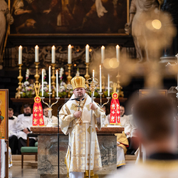 Priesterweihe Byzantinischer Ritus im Stephansdom / Erzdiözese Wien/ Schönlaub